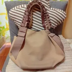 しまむら★クロッシー★フリルハンド★トートバッグ★ベージュ★訳あり美品★キレイのサムネイル
