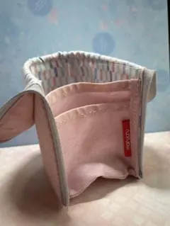 ピンクの折りたたみ式ペンケース 筆箱