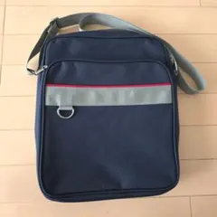 ネイビー ショルダーバッグ