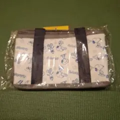 スヌーピー保冷温６缶バッグ