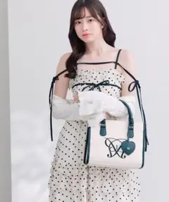 香*様 ozz☆ozz on☆白×ピンク☆バッスルフリルワンピース☆ロリータ ozz☆ozz on☆白×ピンク☆バッスルフリルワンピース☆ロリータ - メルカリ