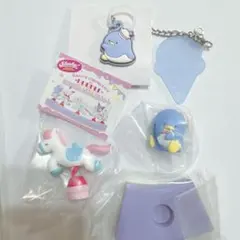 【計2点】メリーゴーランド＆ダブルチャーム　タキシードサム　サンリオ