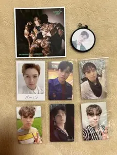 SEVENTEEN VERNONトレカ 7枚 キーホルダー
