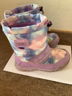 値下げ！光るレインブーツ21cmとスノーブーツ22cmのセットです。