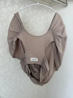 美品 コニー　抱っこ紐 ベージュ