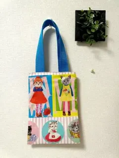 ハンドメイド　ミニバッグ　サブバッグ　セルフィットキャット　2匹の猫ちゃん