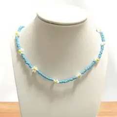白いお花のビーズネックレス/水色