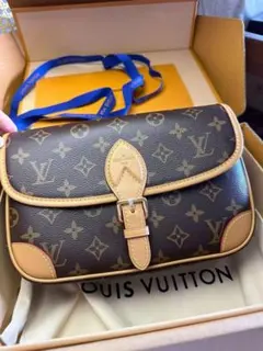 Louis Vuitton モノグラム ショルダーバッグのサムネイル