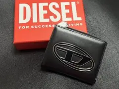 DIESEL 二つ折り財布のサムネイル