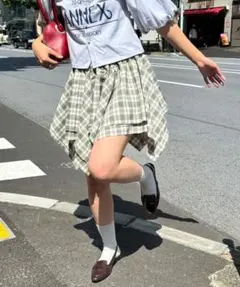 チャオパニック チェックイレヘムミニスカート グリーン フリーサイズ 美品のサムネイル