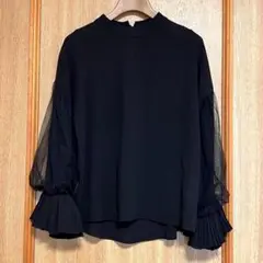 fifth フィフス 黒 トップス ぽわん袖