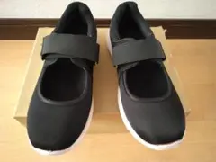 【美品】GU 超計量 黒 マジックテープ スニーカー サイズＭのサムネイル