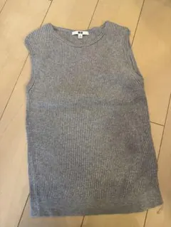 グレー ノースリーブ トップス M UNIQLO
