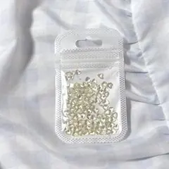 クリアハート型ネイルパーツ 5mm アイボリー