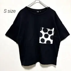 ユニクロ×マリメッコ コラボ Tシャツ S 黒 ドット柄 ポケット付