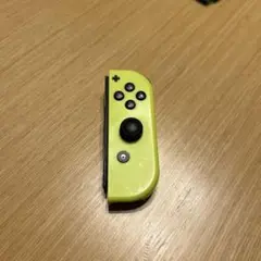Switchジョイコン　ネオンイエロー　右