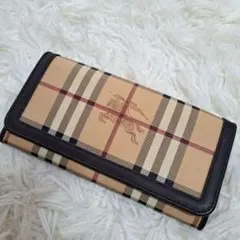【美品】【BURBERRY】ノバチェック　ホースロゴ　長財布