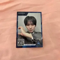 日プ 新世界 KCON ハーフサイズフォト シンヘン - メルカリ