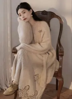 Item thumbnail for item 4975415e-652c-4fd9-ae8f-6c520704a23f