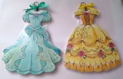 ディズニー　プリンセスドレスメモ帳　　　2点セットです。