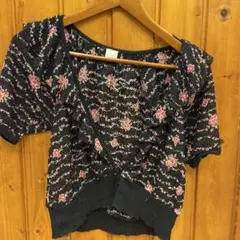 axes femme 半袖フリルカーディガン