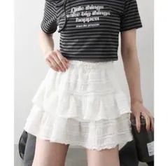 SpRay フリルティアードミニスカート ホワイト
