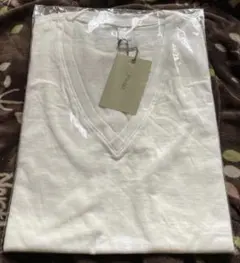 Pledge Vネック白Ｔシャツのサムネイル