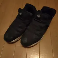 Reebok InstaPump Fury ネイビー スニーカーのサムネイル