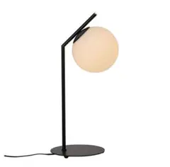 BoConcept フロアランプ Outrigger 北欧デザイン 三脚スタンド - メルカリ
