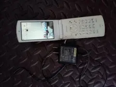docomo N-01G 本体 携帯電話　ジャンク扱いのサムネイル