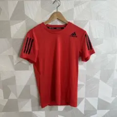 adidas トレーニングシャツ レッド