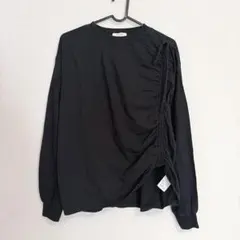 괴물 스토어 리본 셔링 롱 슬리브 T셔츠 코튼 100% 블랙 F