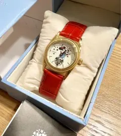 【新品未使用】Disney × earth コラボ　ミニーマウス　腕時計