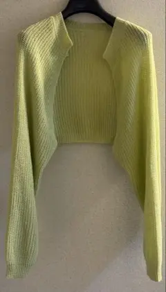 フリーズマートのニットボレロ