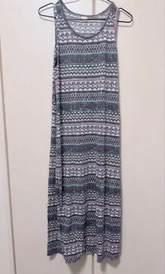 【未使用】Amourire ノースリーブマキシワンピース M