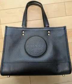 COACH ブラックレザートートバッグ