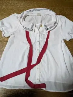 セーラー襟付き赤いリボン ブラウス