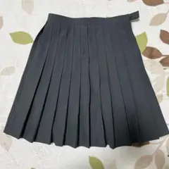 匿名配送!!私服の学生さんにも！プリーツスカート　グレー色　本物【最終値下げ‼️】