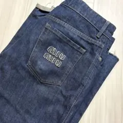 miumiu ミュウミュウ デニム ジーンズ パンツのサムネイル