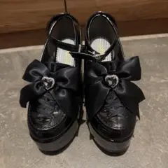 ハートビジュープラットフォームローファー エナメル - メルカリ