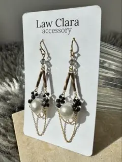 揺れるコットンパールとアンティークビーズのチェーンピアス ＊ スワロフスキー使用