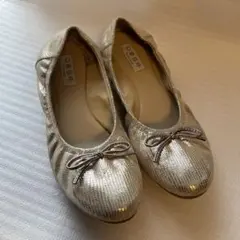 Item thumbnail for item 08307317-b8da-4524-8076-2e5a3404dc51