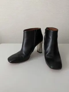 【美品】CELINE セリーヌ　バンバン　ブーツ　ショートブーツ　ブーティのサムネイル