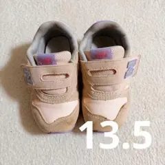 13.5 スニーカー