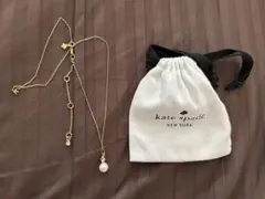 kate spade パールズ オブ ウィズダム ミニ ペンダント ネックレス