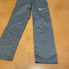 NIKEナイキ　パンツ　グレイ　M150センチ　男の子