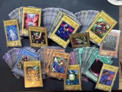 遊戯王カード 大量まとめ売り 初期/旧カード多数 約13cm分 ジャンク