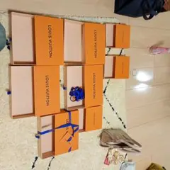 ルイヴィトンの空箱8個セット