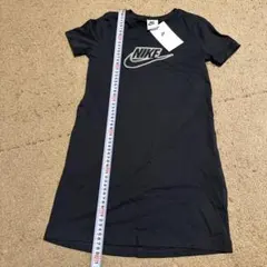 NIKE キッズ ワンピース 130 (XS) 黒　新品未使用　タグ付き