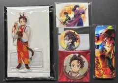 鬼滅の刃 竈門炭治郎 午年 アクリルスタンド 缶バッジ 繋ぐ ステッカー KV